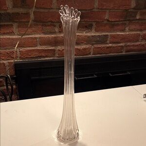 17” Clear MCM Swung Vase